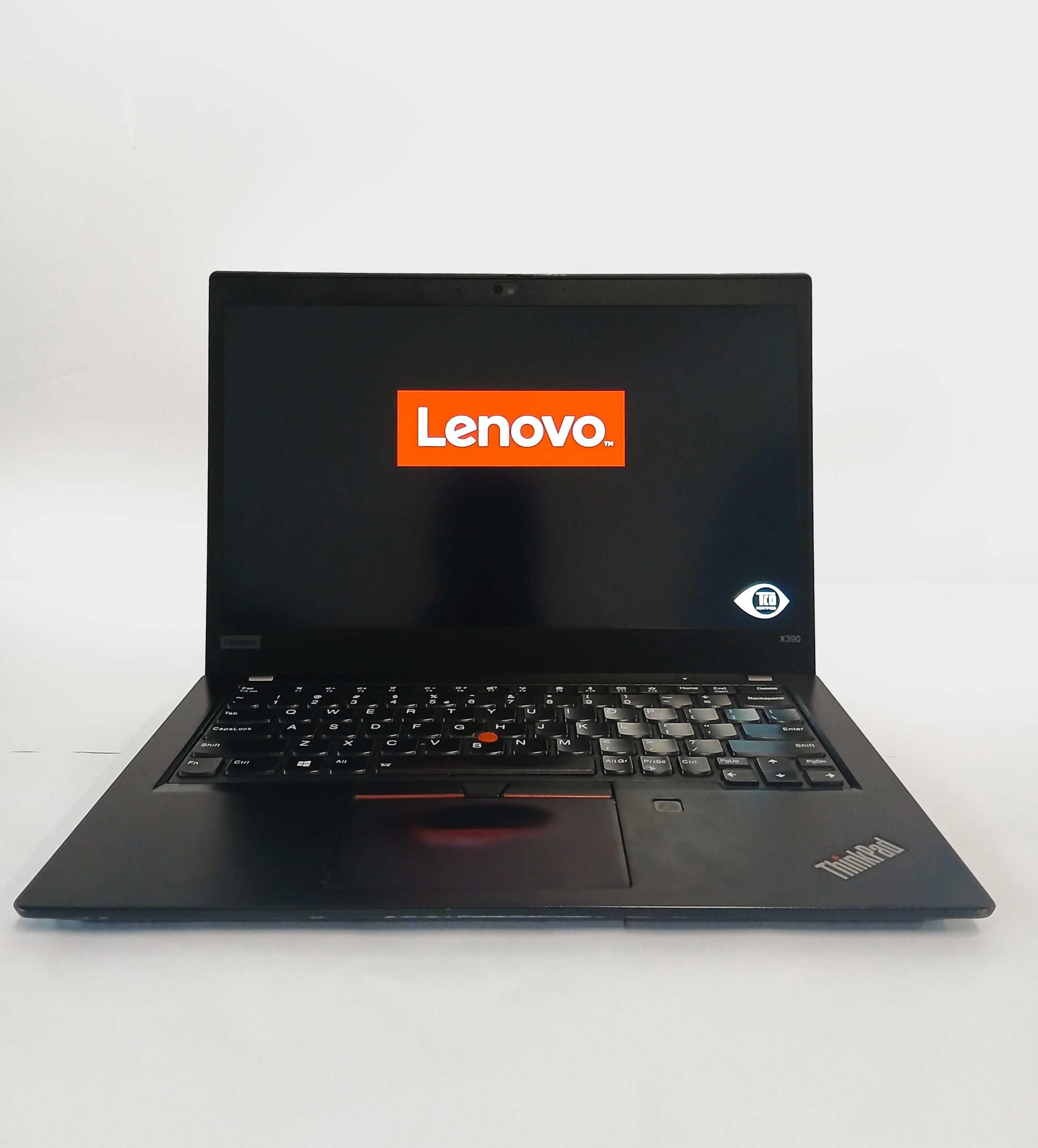 Lenovo ThinkPad X390 i5 8th Gen 8GB RAM 256GB SSD 13.3" Full HD Windows 11 Pro Laptop Refurbished